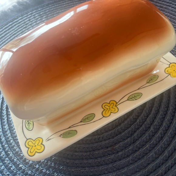 Ceramic Butter Dish - Picture 3 of 4